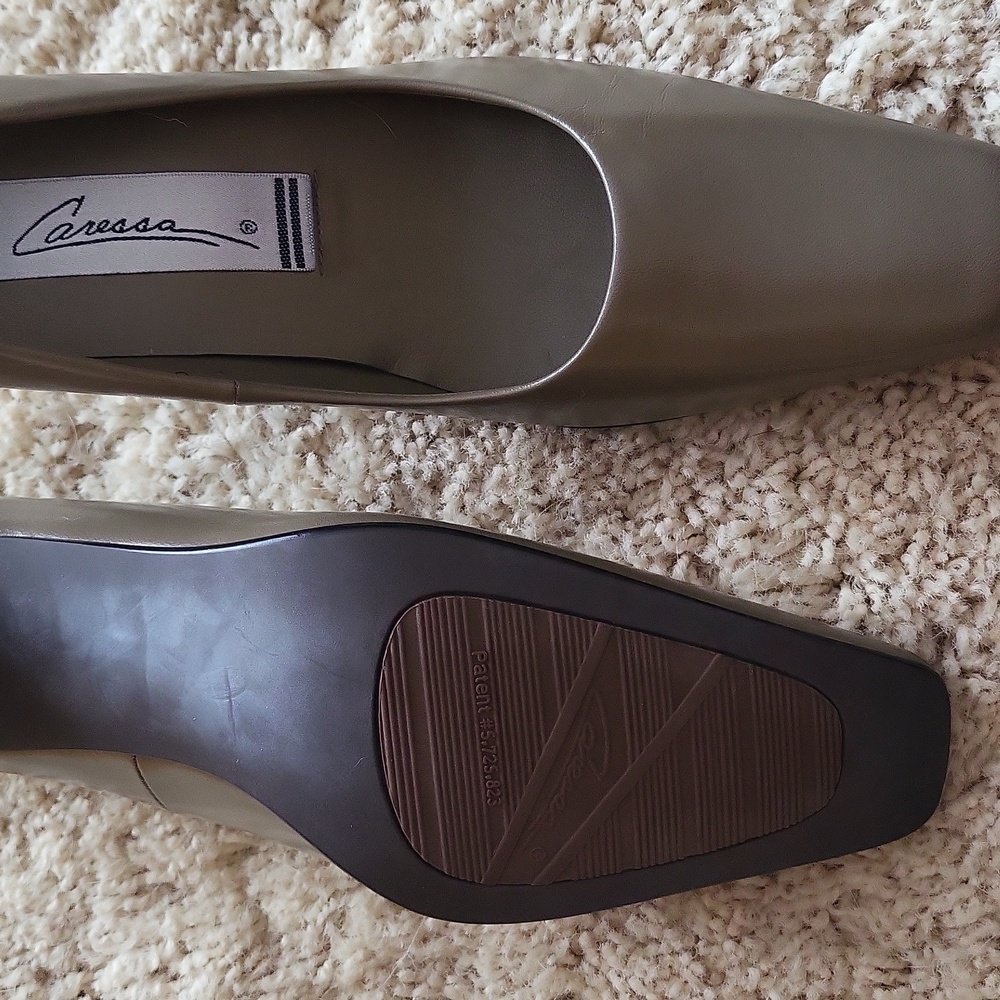 Shoes - Picture 2 of 2